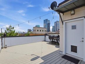 644 E Bluff Street , Fort Worth Texas 76102