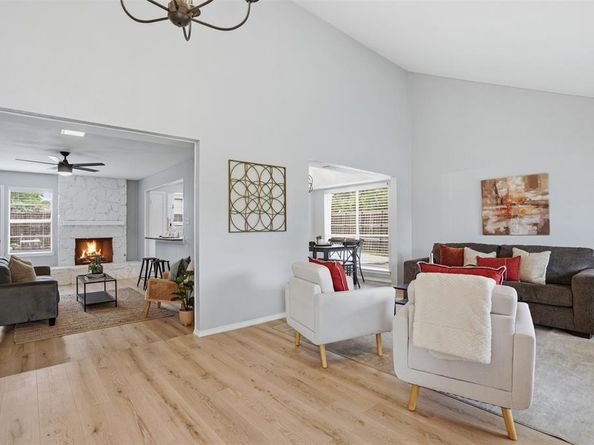 5017  Roundtable Lane , Garland Texas 75044