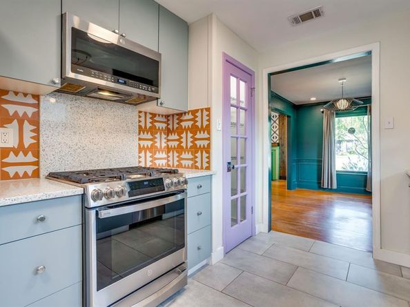1908 N Riverside Drive , Fort Worth Texas 76111