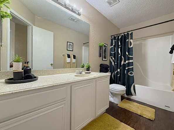 10909  Deauville Circle S, Fort Worth Texas 76108