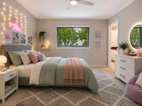 5822  London Lane , Dallas Texas 75252