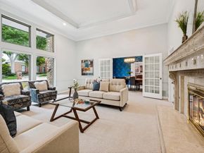 5822  London Lane , Dallas Texas 75252