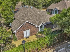 2630  Lakeforest Court , Dallas Texas 75214