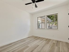 2930  Bellknoll Lane , Dallas Texas 75229