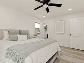 2930  Bellknoll Lane , Dallas Texas 75229