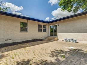 2930  Bellknoll Lane , Dallas Texas 75229