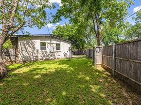 2930  Bellknoll Lane , Dallas Texas 75229
