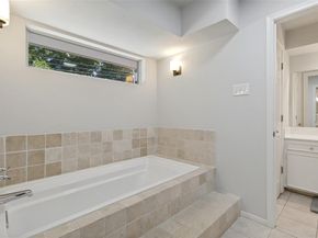 6818  Truxton Drive , Dallas Texas 75231