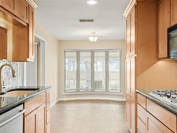 611  Field Street , Colleyville Texas 76034