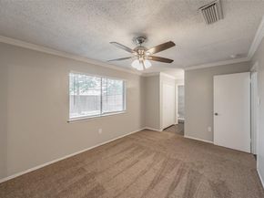 1412  Oxford Street , Arlington Texas 76013