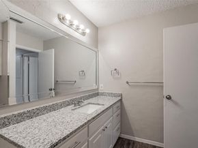 1412  Oxford Street , Arlington Texas 76013
