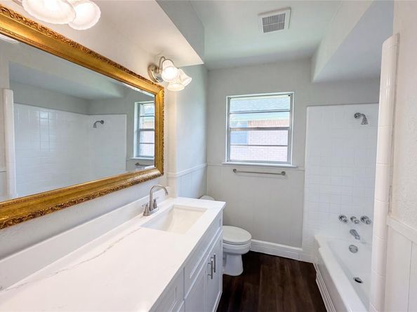 3327  Portlock Drive , Farmers Branch Texas 75234