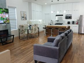 3418  Borger Street , Dallas Texas 75212