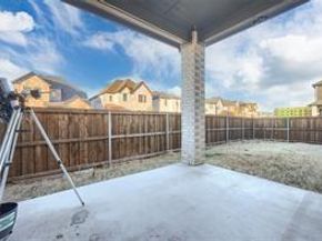 3300  Hawkins Avenue , Celina Texas 75009