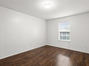 1256  Cleardale Drive , Dallas Texas 75232