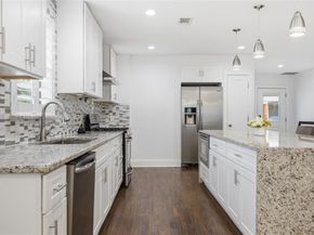 926 S Waverly Drive , Dallas Texas 75208