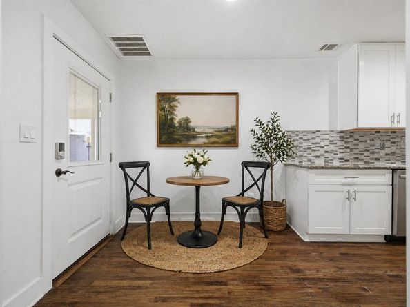 926 S Waverly Drive , Dallas Texas 75208