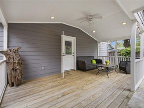 926 S Waverly Drive , Dallas Texas 75208