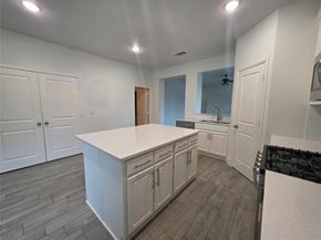 2719  Frazier Street , Dallas Texas 75210