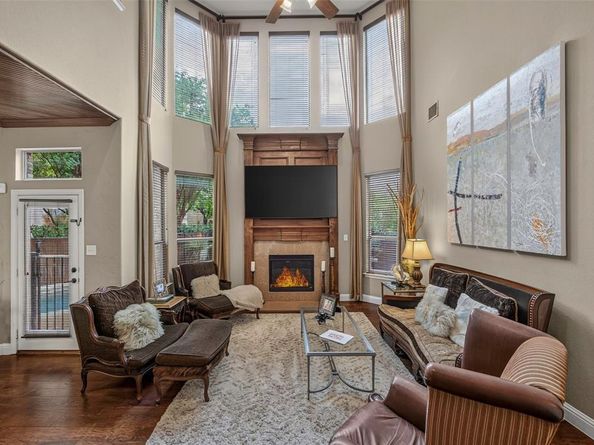 6820  River Park Circle , Fort Worth Texas 76116