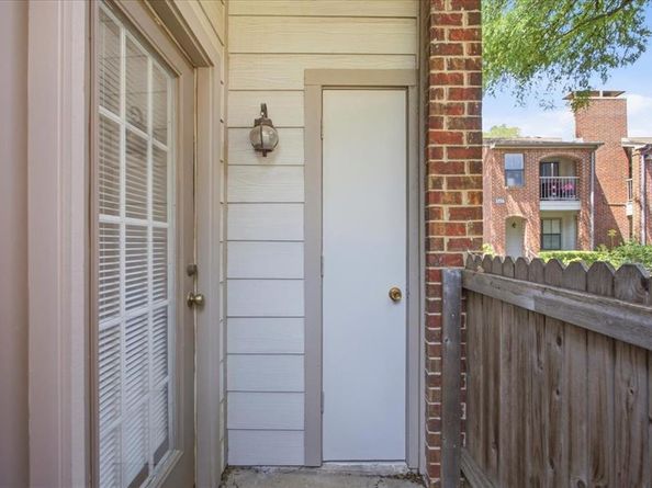3209  Donnelly Circle  107, Fort Worth Texas 76107