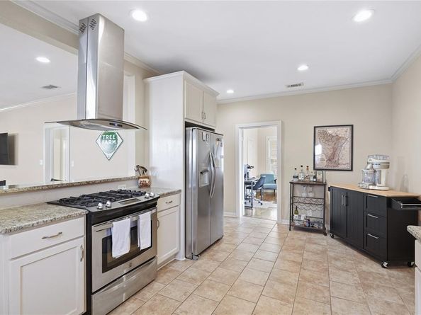 4901  Calmont Avenue , Fort Worth Texas 76107