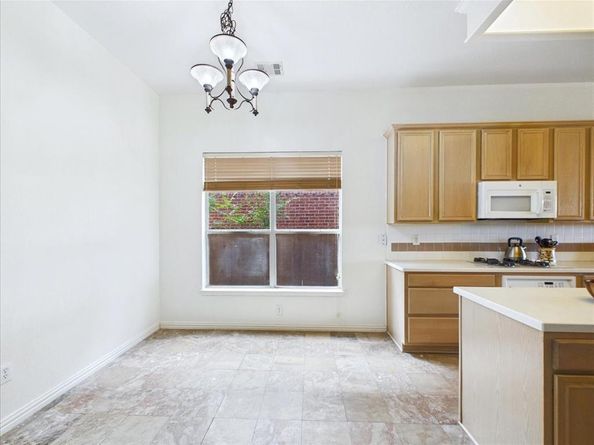 2117  Clubside Drive , Corinth Texas 76210