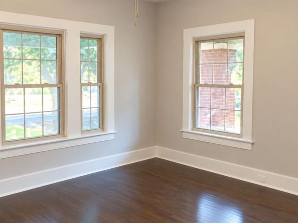956 E Ramsey Avenue , Fort Worth Texas 76104
