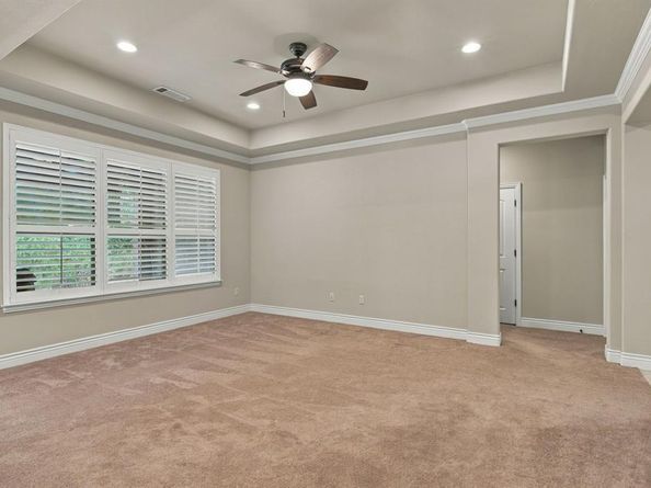 10304  Claystone Drive , Denton Texas 76207