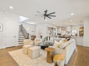318  Oakcrest Drive , Richardson Texas 75080
