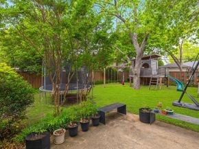 6915  Winchester Street , Dallas Texas 75231