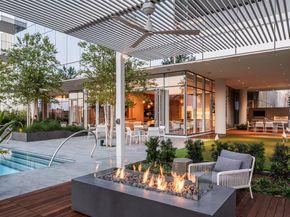 1747  Leonard Street  2701, Dallas Texas 75201