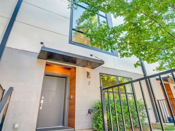 3880  Munger Avenue  2, Dallas Texas 75204