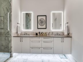 3880  Munger Avenue  2, Dallas Texas 75204