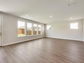 537  Marcus Lane , Crowley Texas 76036
