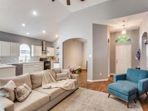3152  Middleview Road , Fort Worth Texas 76108