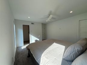 6522  Ridgeview Circle , Dallas Texas 75240