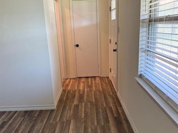 609  Crane Drive , Euless Texas 76039