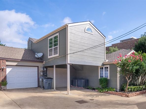 1415  Pecos Street , Dallas Texas 75204