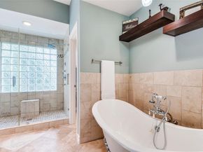 3955  Cole Avenue , Dallas Texas 75204