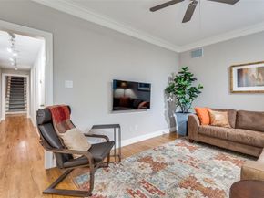 3955  Cole Avenue , Dallas Texas 75204