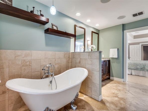 3955  Cole Avenue , Dallas Texas 75204