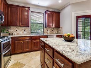 3955  Cole Avenue , Dallas Texas 75204