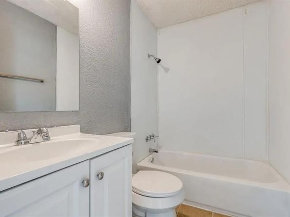 4404  Colonial Avenue , Dallas Texas 75215