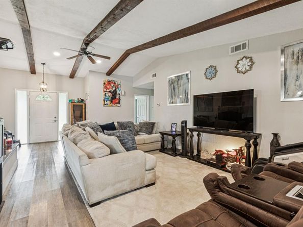 1712  Wildwood Street , Corinth Texas 76210