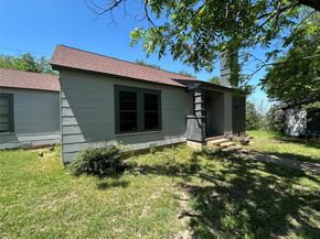 2320  Arrowhead Court , Fort Worth Texas 76103