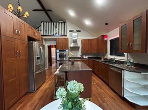 2320  Arrowhead Court , Fort Worth Texas 76103