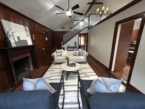 2320  Arrowhead Court , Fort Worth Texas 76103