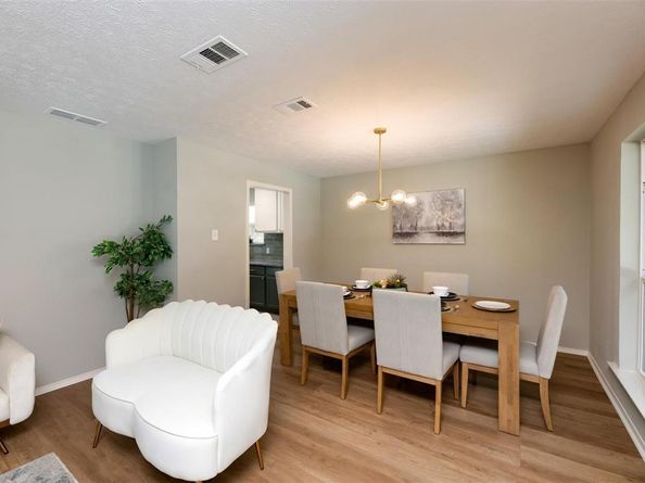 5124  Ashbrook Road , Dallas Texas 75227