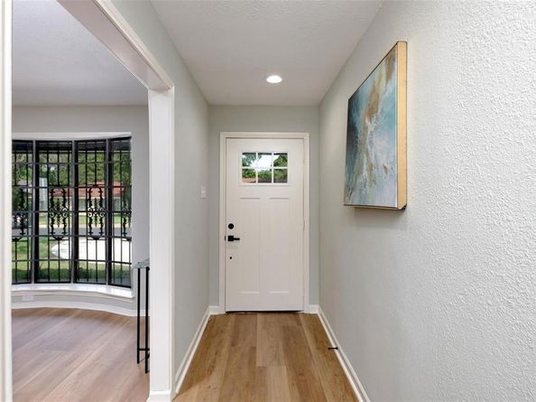 5124  Ashbrook Road , Dallas Texas 75227
